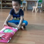 Phương pháp dạy Kỹ năng sống (Practical Life) trong Montessori